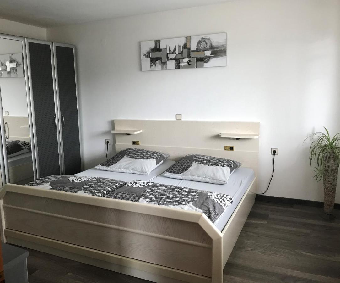 Ferienwohnung Nüdling Hilders Exterior foto